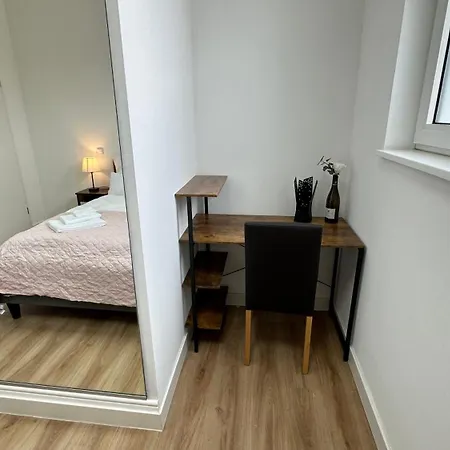 Loft - Sauna - 4 Schlafzimmer - 2 Baeder - Stadtmitte - 2 Parkplaetze * Шпейер