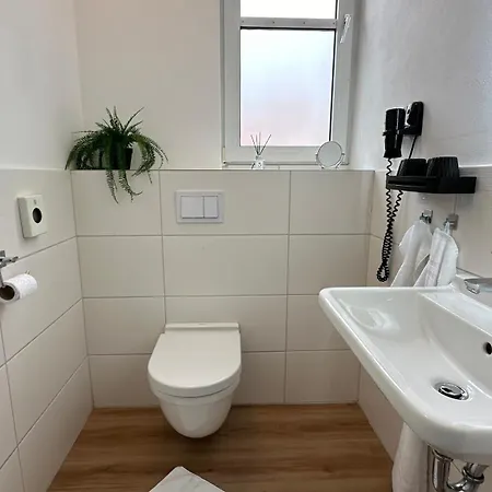 Apartmán Loft - Sauna - 4 Schlafzimmer - 2 Baeder - Stadtmitte - 2 Parkplaetze *