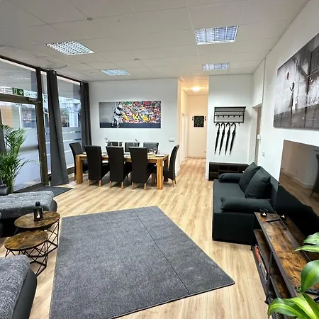 Apartmán Loft - Sauna - 4 Schlafzimmer - 2 Baeder - Stadtmitte - 2 Parkplaetze