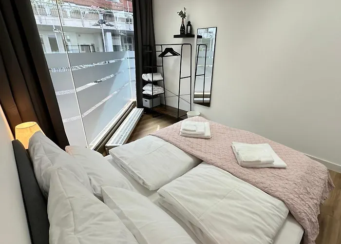 דירה Loft - Sauna - 4 Schlafzimmer - 2 Baeder - Stadtmitte - 2 Parkplaetze