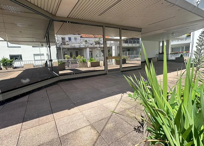 Loft - Sauna - 4 Schlafzimmer - 2 Baeder - Stadtmitte - 2 Parkplaetze * שפייר